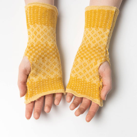 Fair-Isle Gloves: Lemon