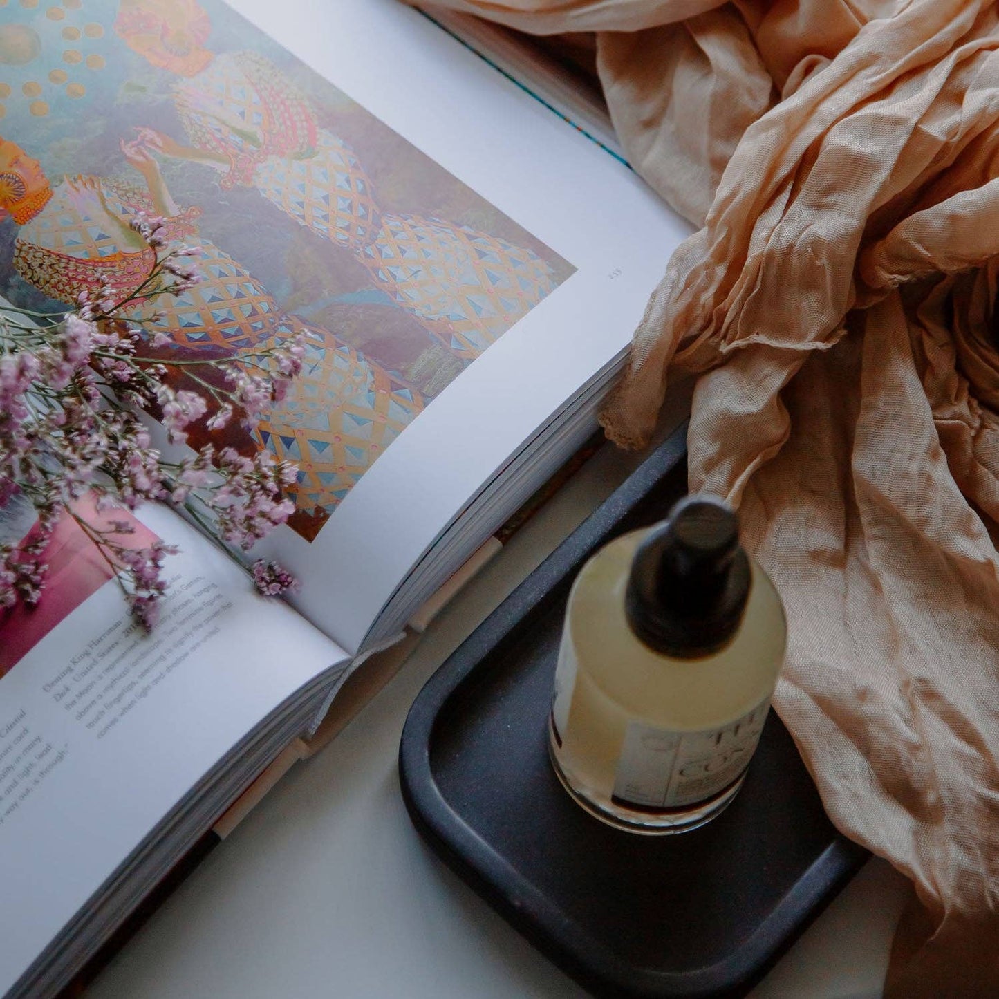 Alpha Connect Room Spray - Infused with Rose Quartz Crystals