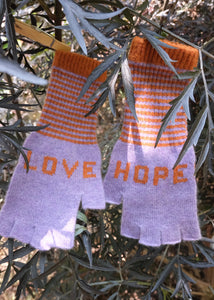 Love Hope Gloves I Lilac Ginger