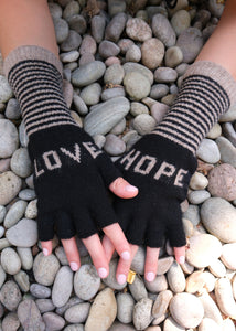 Love Hope Gloves I Black Taupe