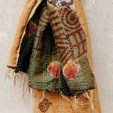 Load image into Gallery viewer, Vintage Kantha Scarf 006
