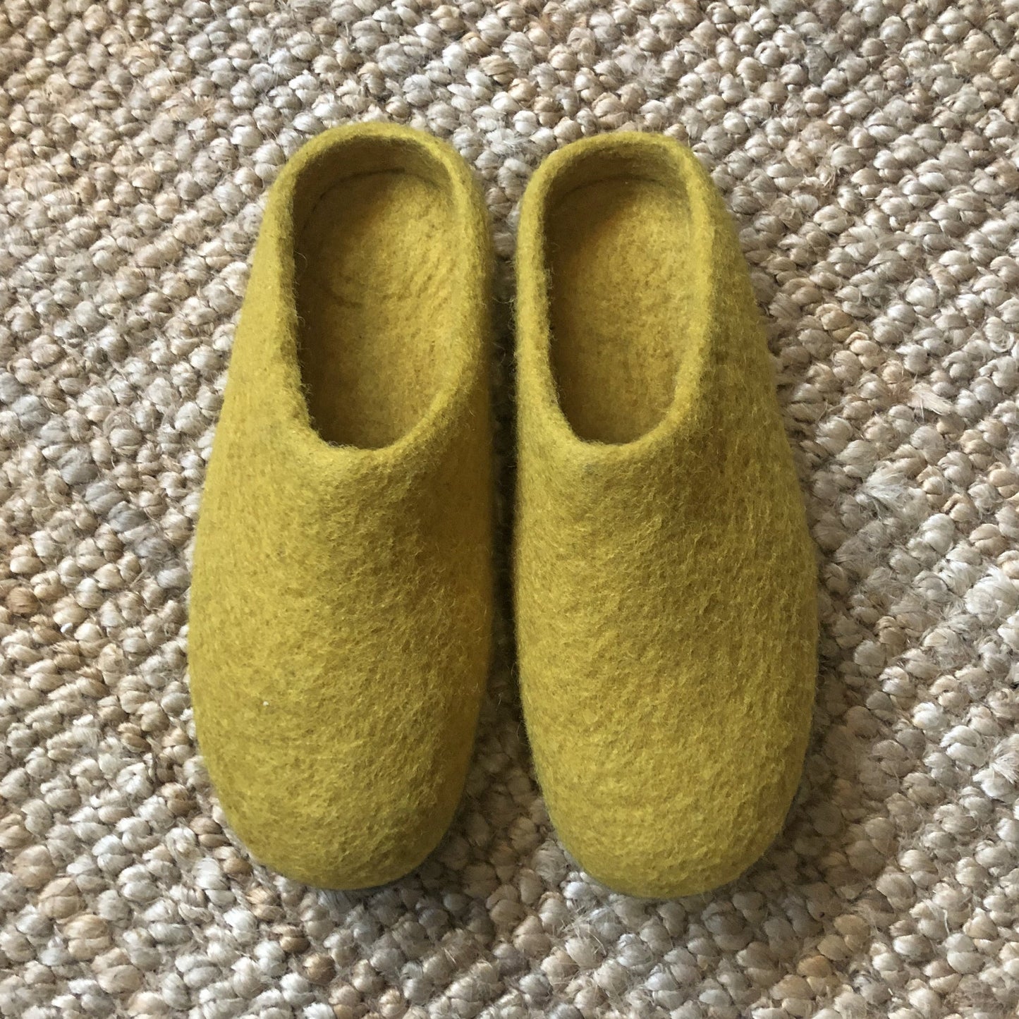 Mita Felt Slippers I Mustard