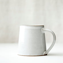 Load image into Gallery viewer, Dibas Stoneware Large Mug I White Wash
