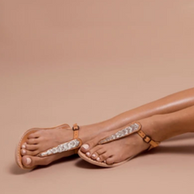 Load image into Gallery viewer, Leni Leather Sandal I Silver Beading
