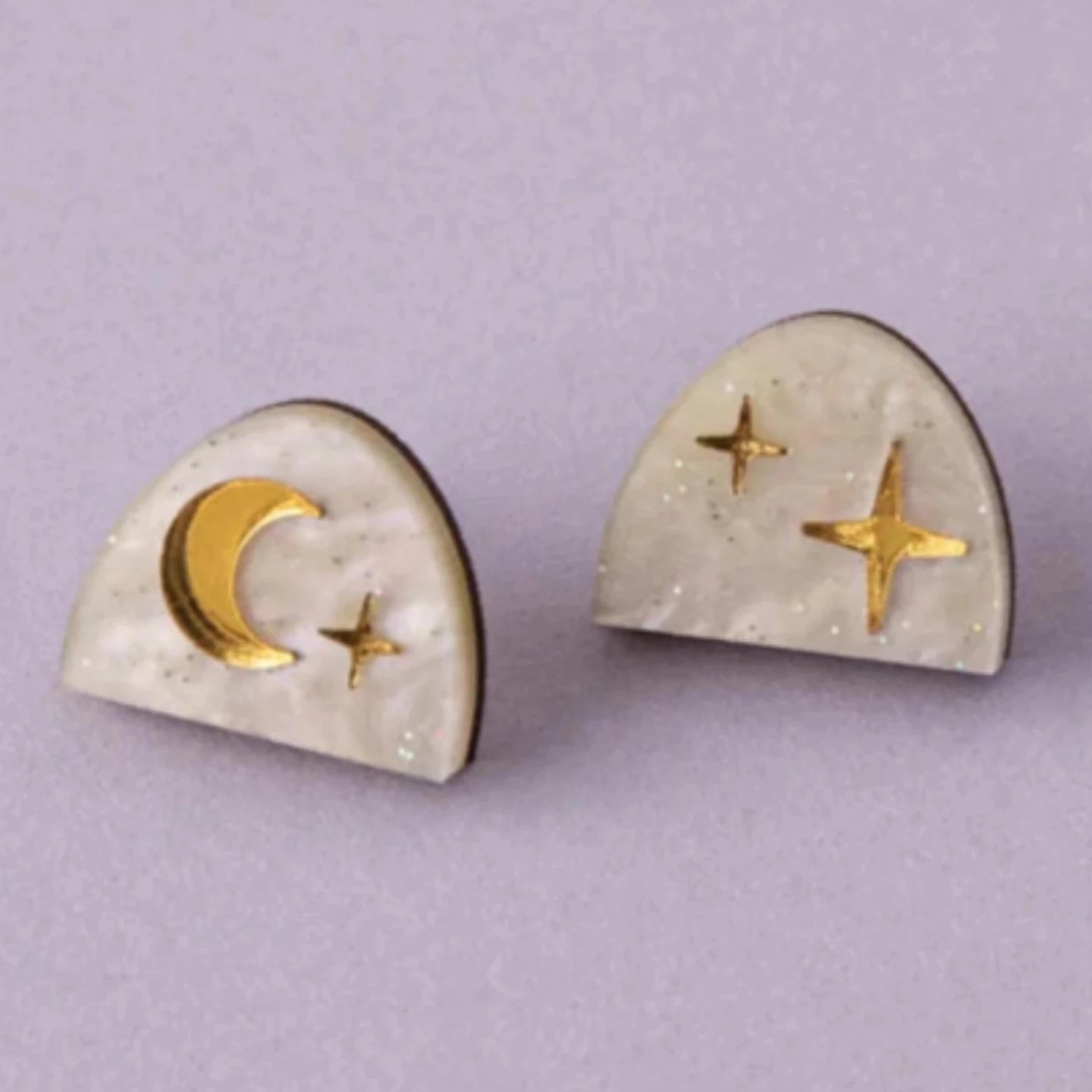 Moon Rising Arc White Studs I Marble & Gold
